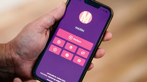 Maxim App by Lloyd Barnes ( Download ) Maxim App by Lloyd Barnes ( Download )