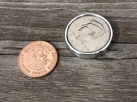 Scotch & Soda (US Half Dollar) by Oliver Magic