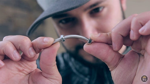 Strongman - Bending Screw Magic