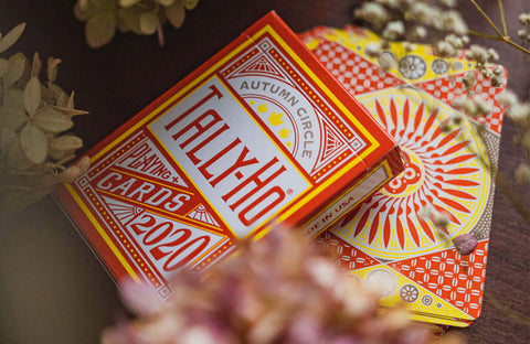 Tally-Ho Autumn Circle Back Playing Cards 